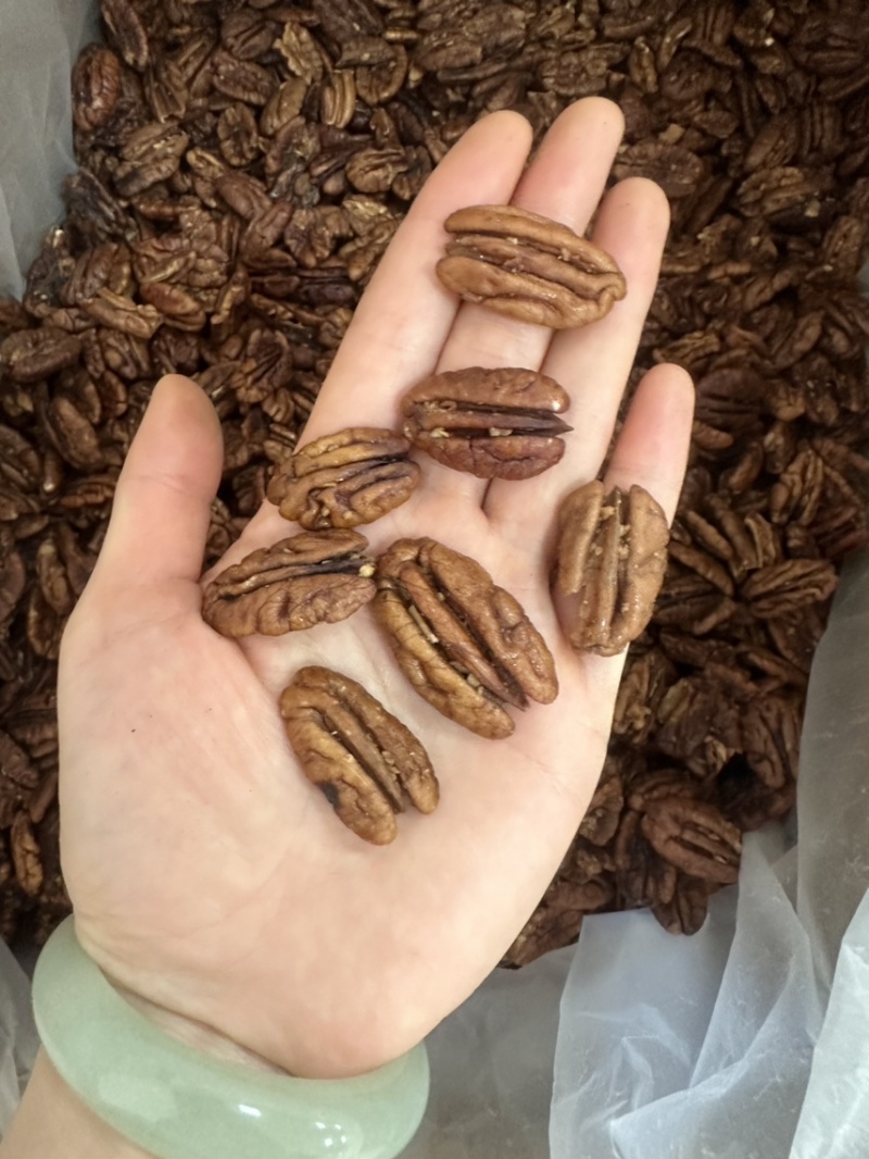 碧根果仁去壳