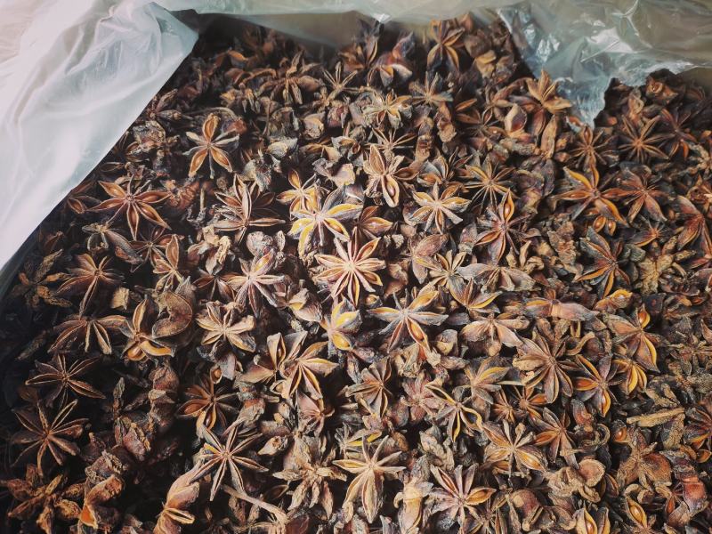 一口价包箱包筛广西大红八角足干无硫统货，最后8件