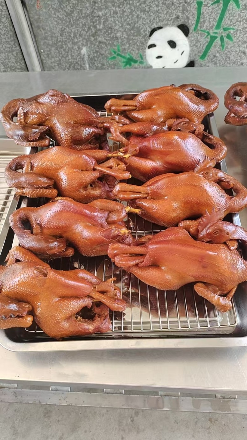 唐山市玉田熏鸡一手货源量大从优品质保证味美价廉