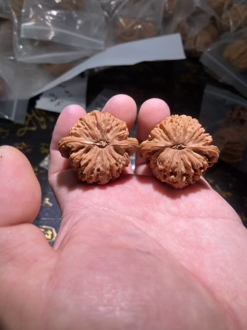文玩核桃产地批发零售，支持平台担保交易，有售后