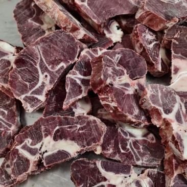 国产满肉牛脖骨