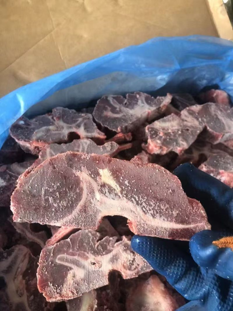 多肉拼柜牛脖骨，几块钱一斤