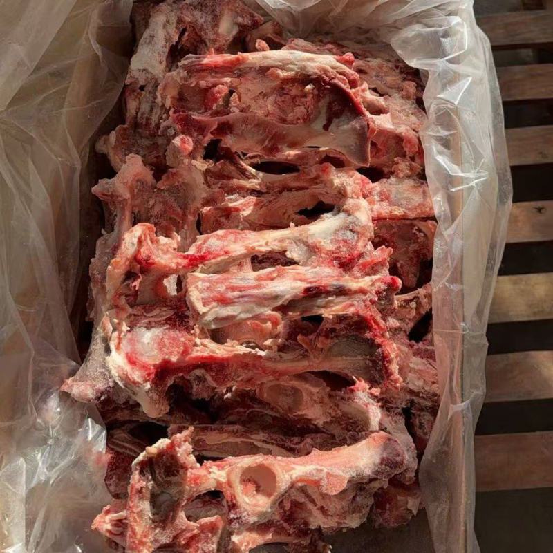 熬汤羊胯骨带尾骨