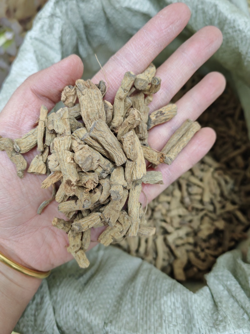 巴戟天纯干货未抽芯巴戟天介意的勿拍数量不多