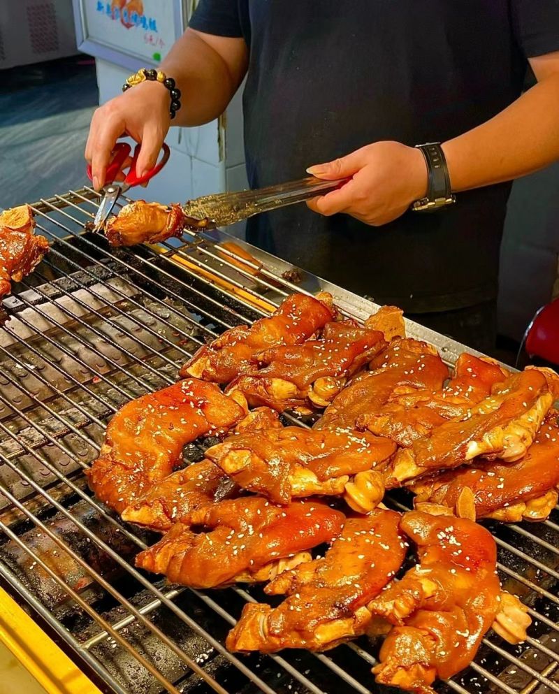 五香卤猪蹄/熟猪蹄/源头工厂直供/酱卤猪蹄餐饮商用/
