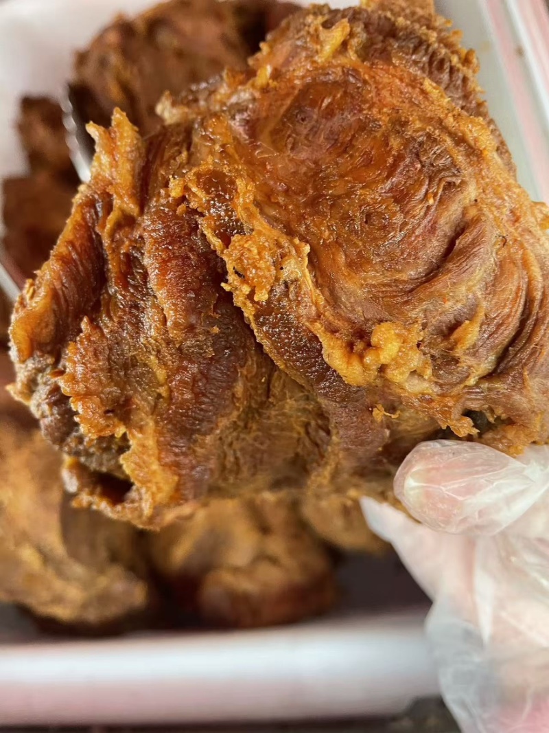 全熟牛脸肉，口感好，适合各类餐饮行业朋友