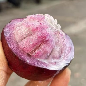 软糯香甜甜过初恋牛奶果，产地直销货源充足
