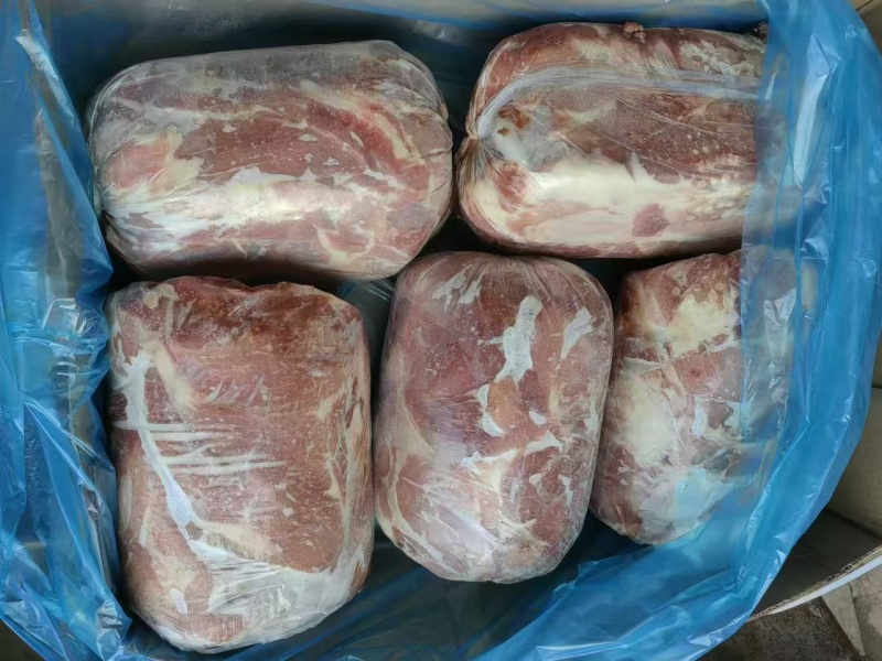 多肉大骨头1里面啥都有，肘子，肋排，扇子骨，棒骨等