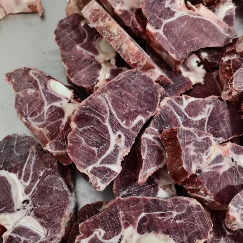 国产满肉牛脖骨