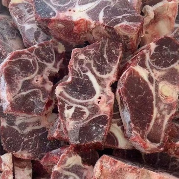 国产满肉牛脖骨