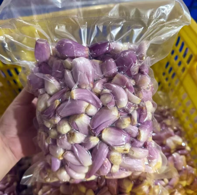 广东正宗葱头去皮剥皮新鲜红皮食用餐饮熬油真空包装商用