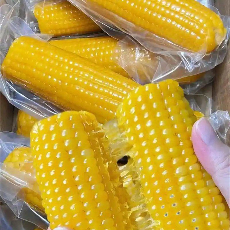 正宗东北黄糯玉米，颗粒饱满软糯香甜，质量保证售后无忧