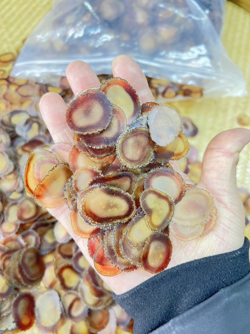 纯梅花净腊片，片片腊质都特别好，煲汤，煮茶