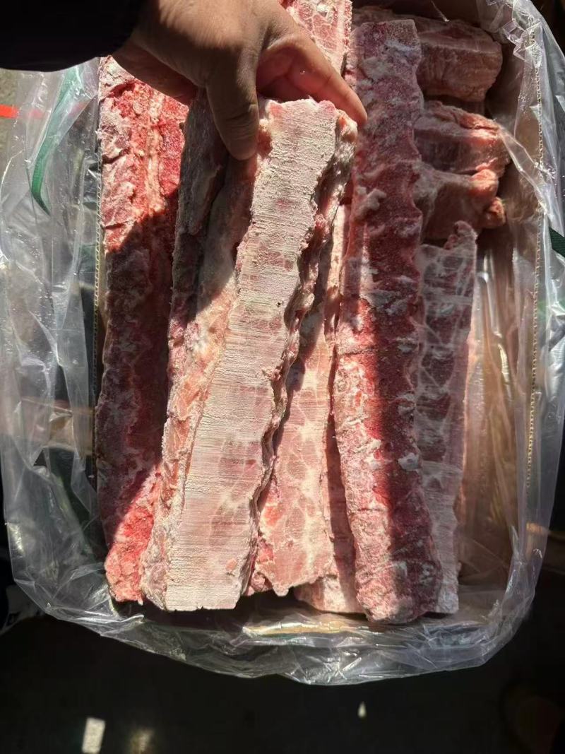 肥猪平骨规格:10公斤箱装
