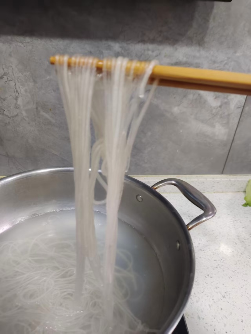《红薯粉条》工厂直发/保质保量/欢迎来电合作有优惠