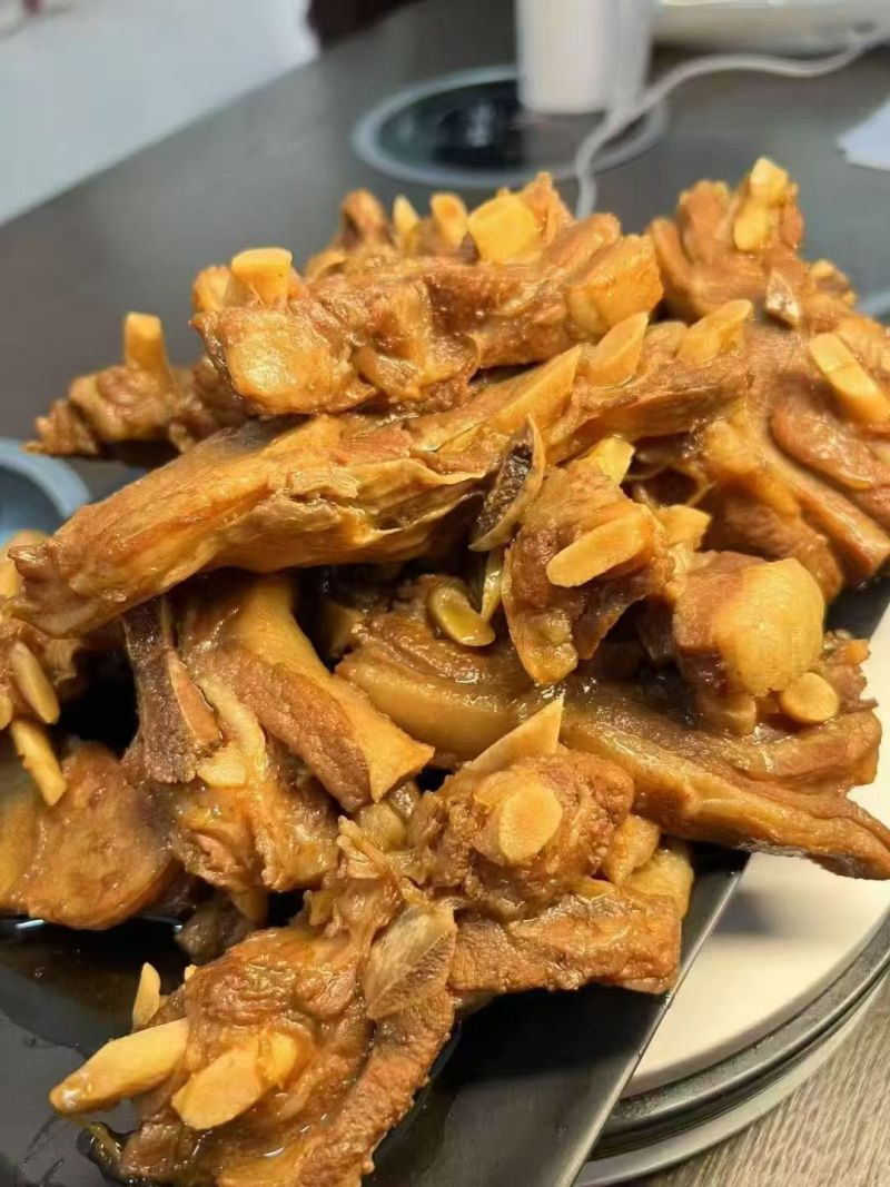羊羽骨
