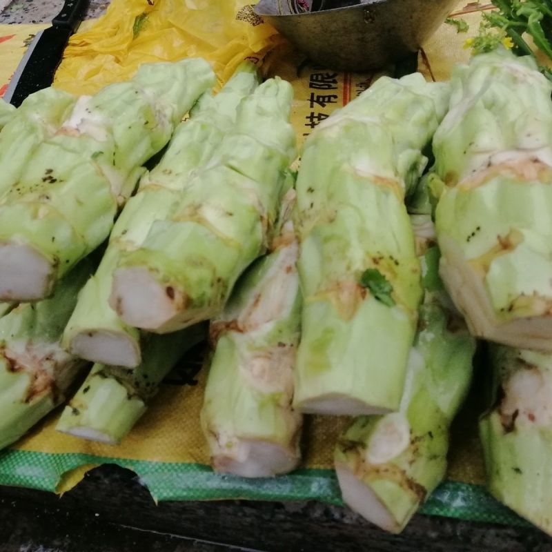 青菜头，大量上市，全国发货，产地直发，欢迎进店沟通。