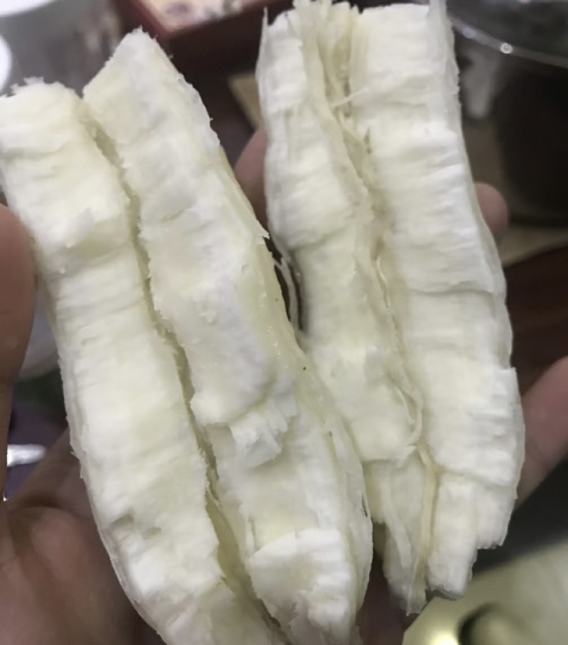 白面包木薯，有两亩3到4千金