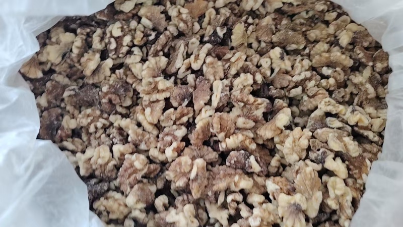 核桃仁出售，熟的，奶香味