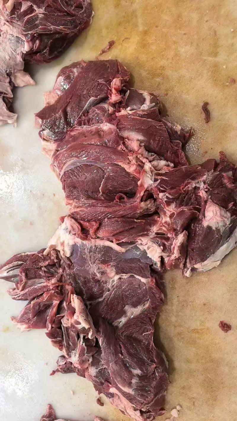 纯干羊板肉50斤一箱20.元一斤都是回头客