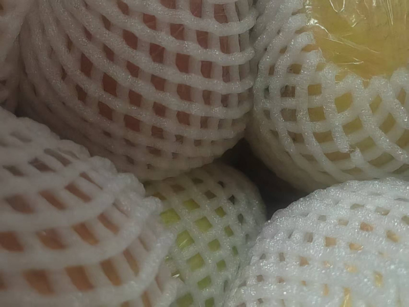 苹果糖分充足，个头饱满，可发往全国，欢迎各位老板咨询详谈