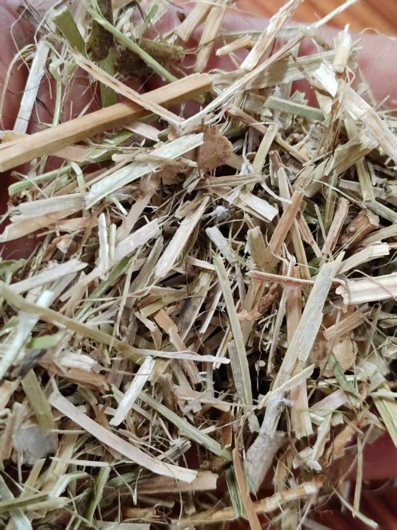 花生秧，麦秸，河南省南阳市新野县上车一手货源，量大从优