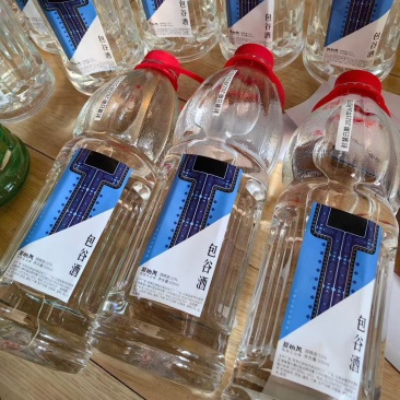 云南普洱澜沧拉祜族自治县包谷酒散装大量批发