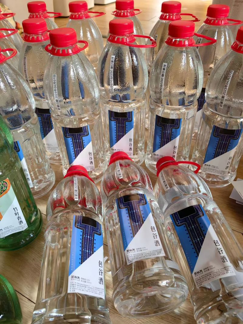 云南普洱澜沧拉祜族自治县包谷酒散装大量批发