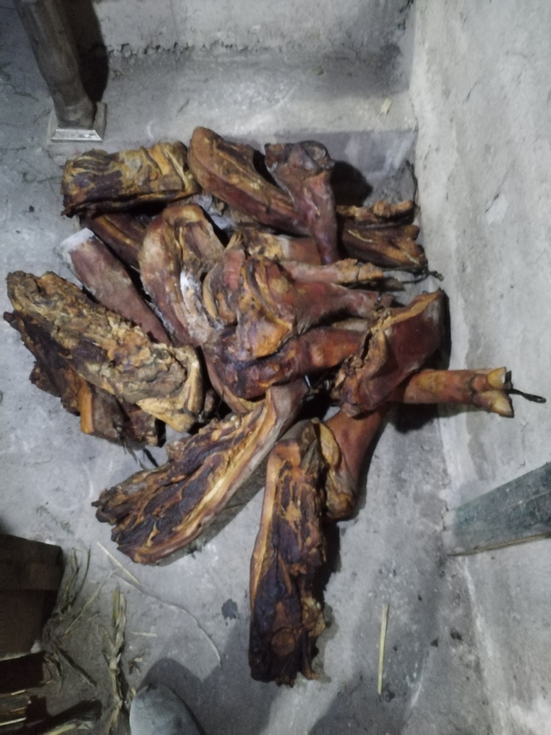重庆高山柴火腊肉烟熏