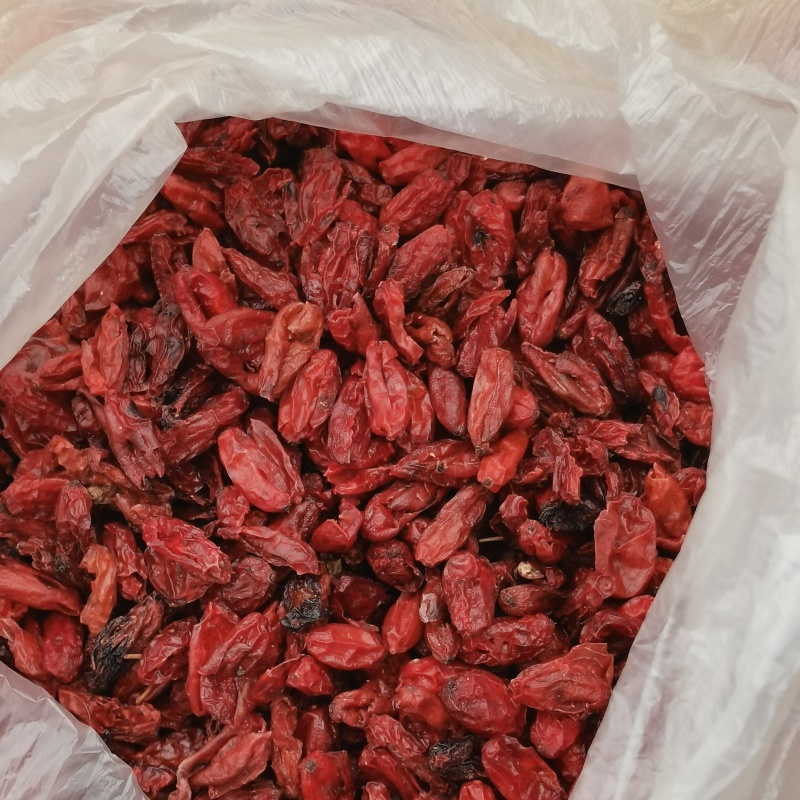 深山老树山茱萸，肉厚药效足，无糖无硫***，正宗好货。
