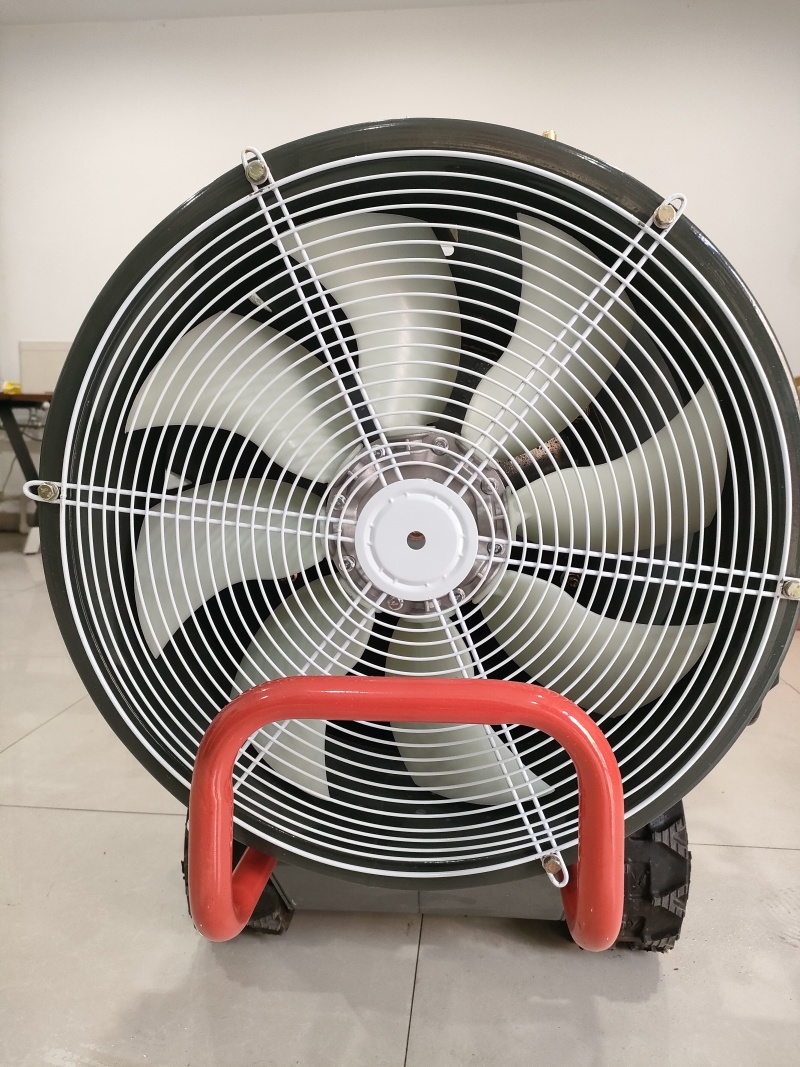 遥控履带打药车