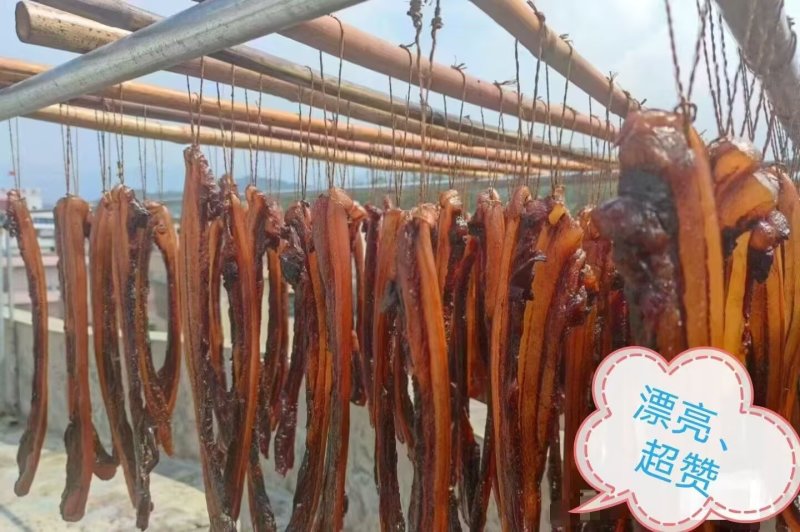 【腊味煲仔饭】