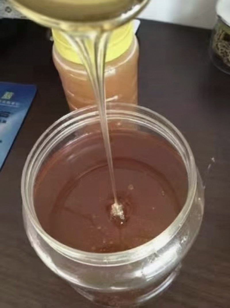 甘肃天水农家自养蜜蜂土蜂蜜