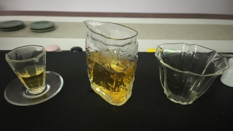 高端定制茶:太平魁红特级3800元/斤……