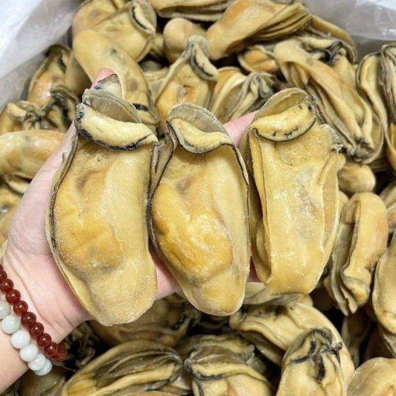 熟晒广东台山金蚝，均匀，饱满肥美，8成干，顺丰冷链配送