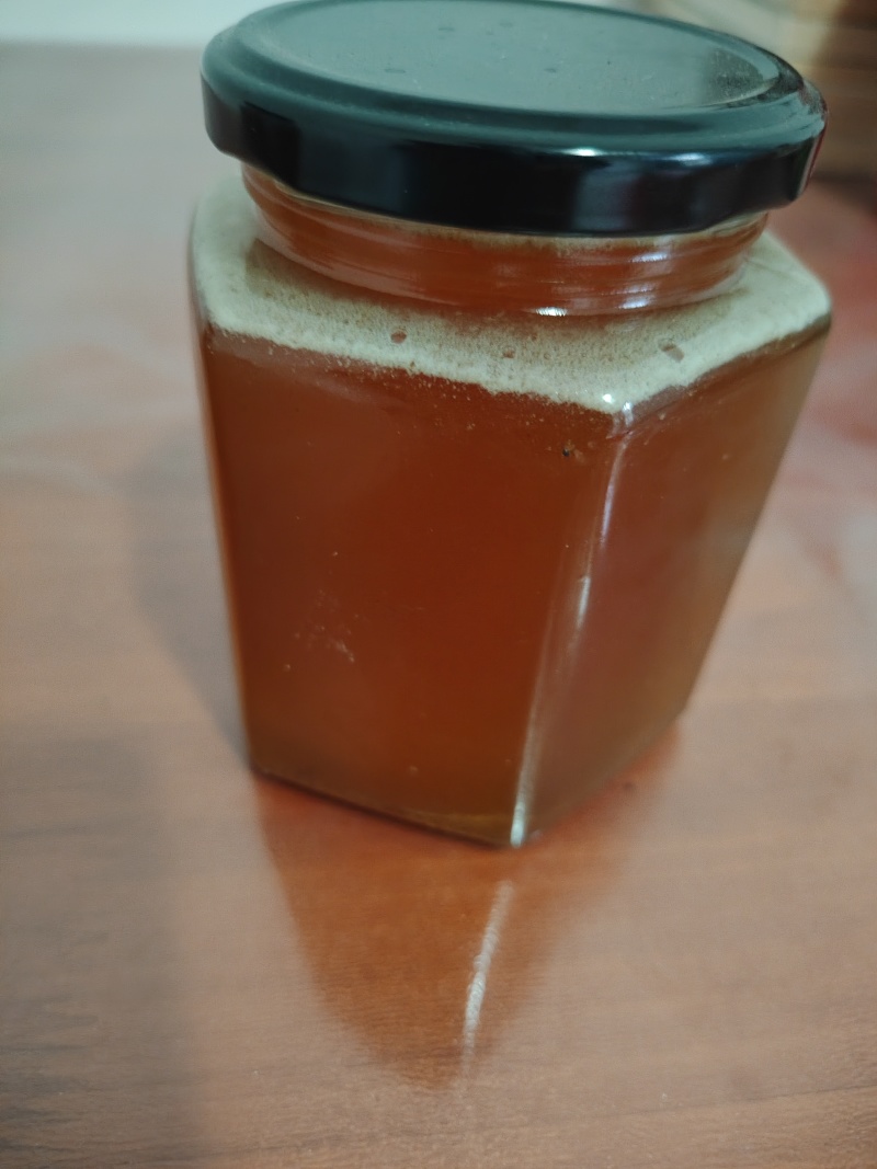 广西桂林深山野生冬蜜蜂蜜出售