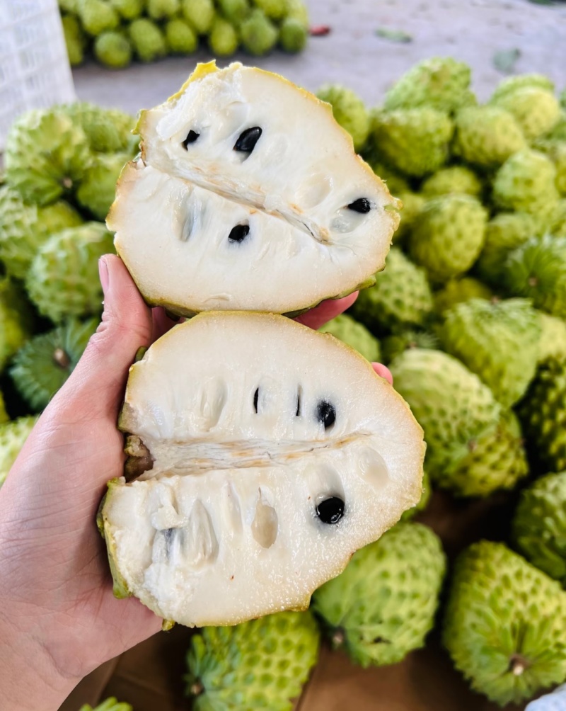 释迦果大量上市