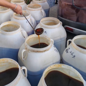 百花蜜土蜂蜜，品质优新鲜可视频看货欢迎咨询来电