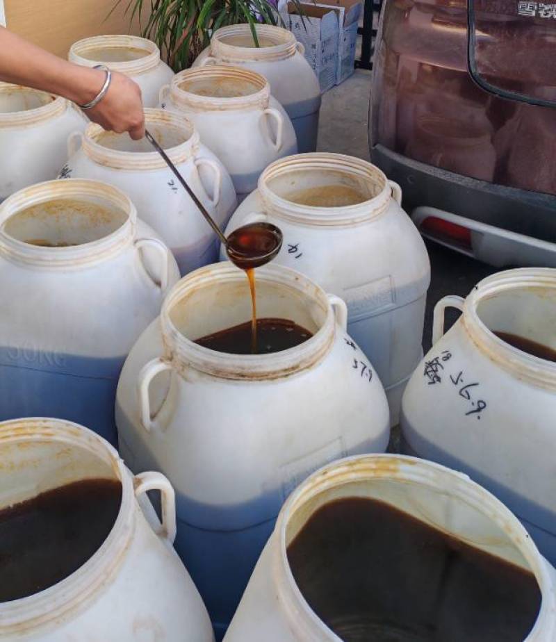 百花蜜土蜂蜜，品质优新鲜可视频看货欢迎咨询来电