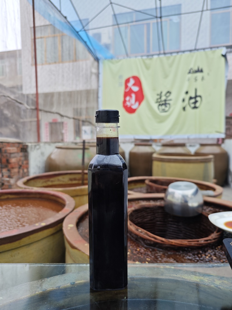 古法酱油现打现买酱油地摊早市赶集展会现打现买酱油