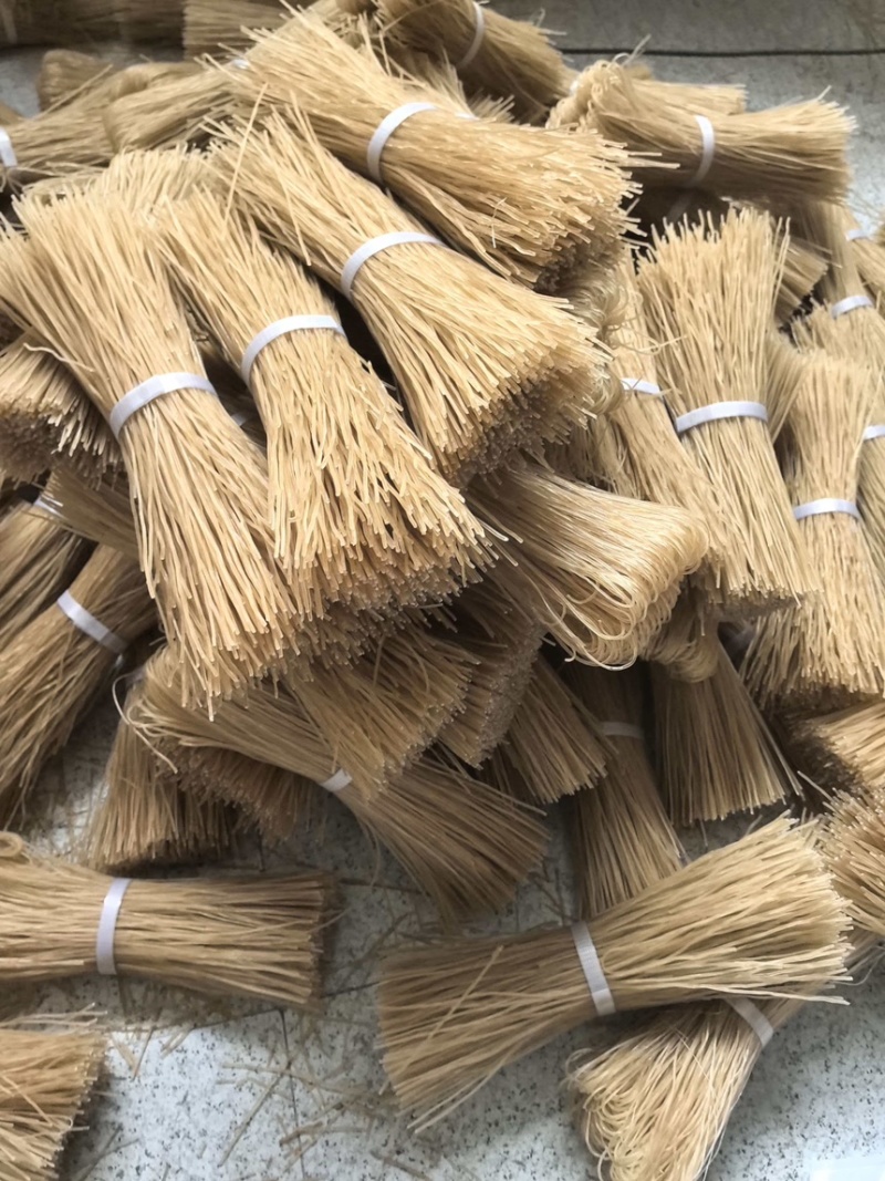 粉条红薯粉条纯红薯粉条厂家直供整车批发欢迎来电