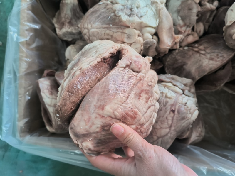 国产纯干公牛熟牛心一手货源长期加工批发价格不高