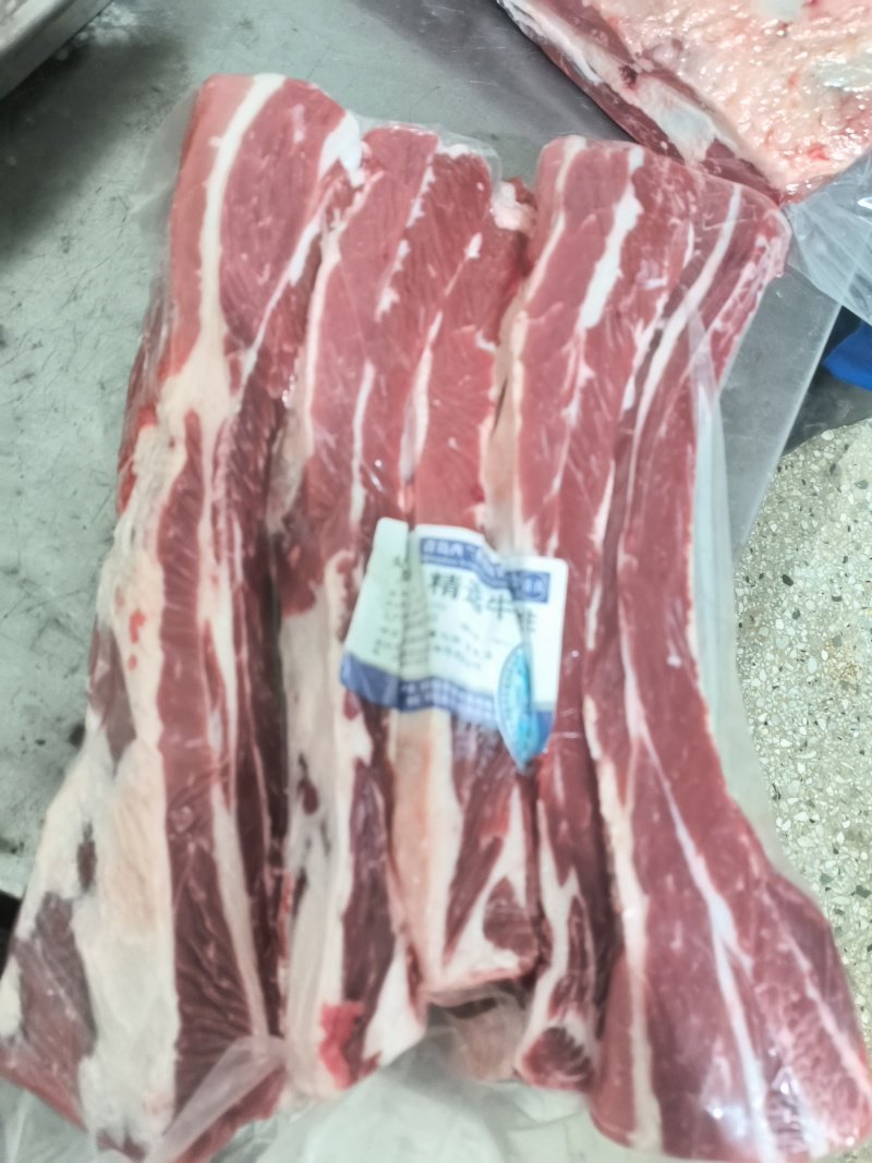 国产纯干多肉冷鲜牛排可锯段肥瘦比例均匀口感好