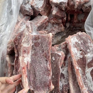 超满肉羊脊骨，品类齐全猪牛羊副