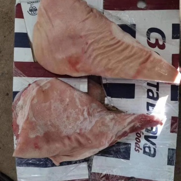 带皮五花肉