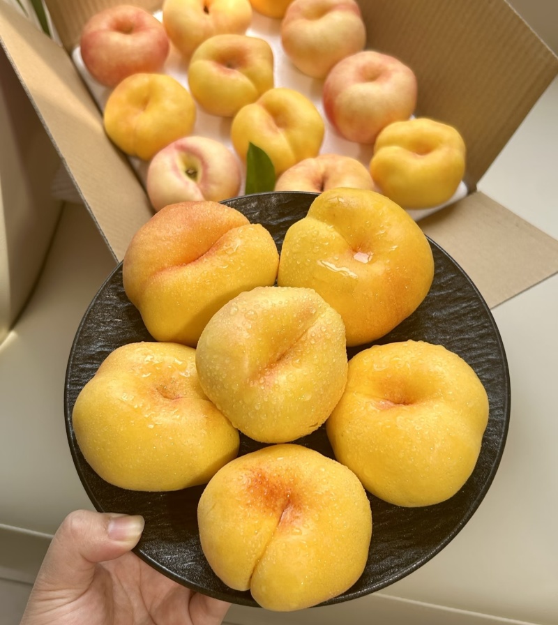 黄油蟠桃