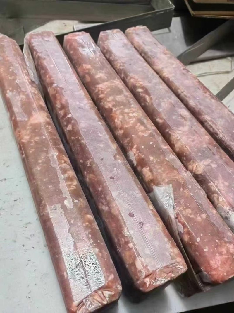 鸭肉板火锅肉卷