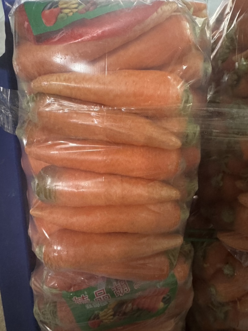 精品胡萝卜水洗小条，一手货源，质量保证。