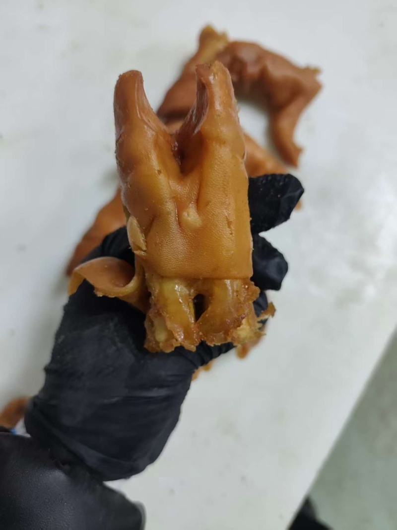 【熟食羊蹄】精品熟羊蹄，去骨，厂家直销，长期供应