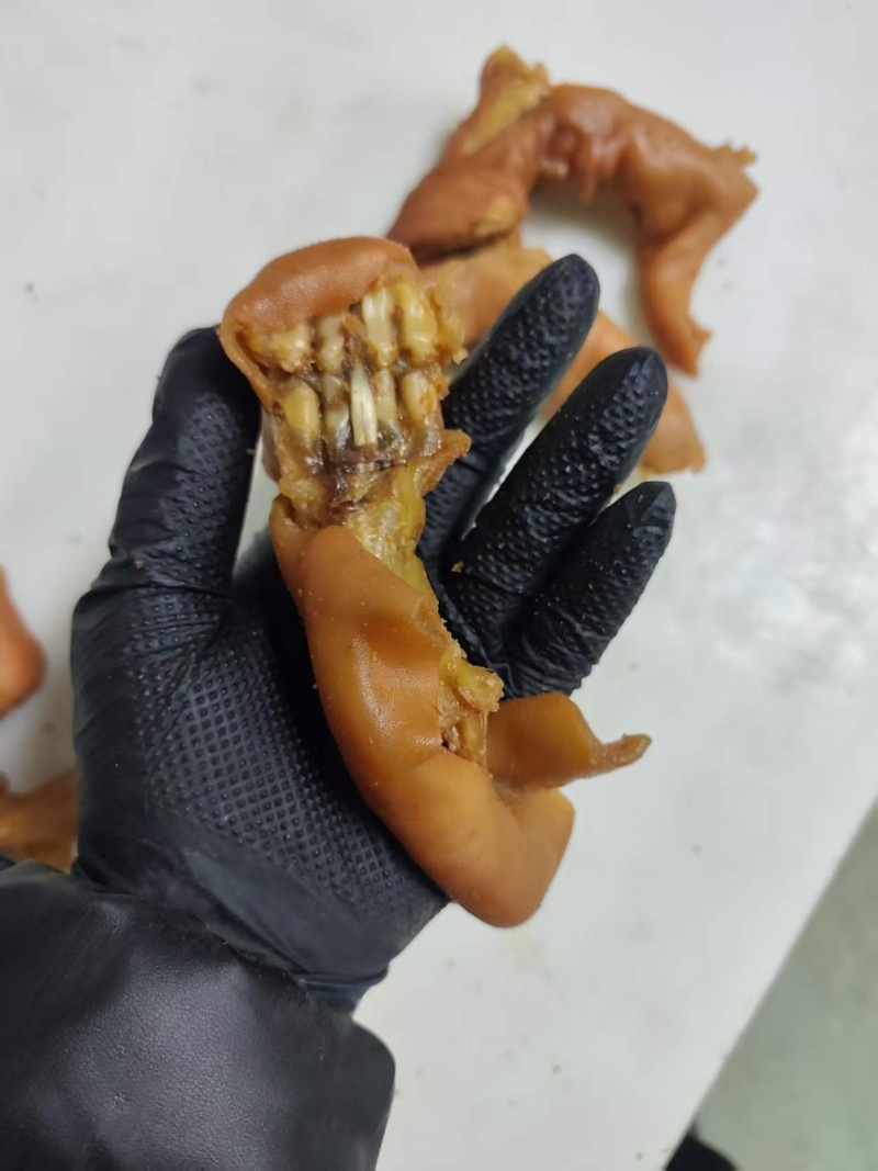 【熟食羊蹄】精品熟羊蹄，去骨，厂家直销，长期供应